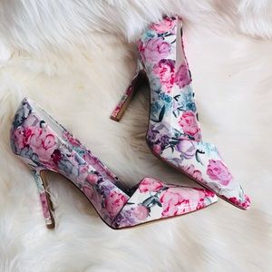 Floral Spring Patent Pumps